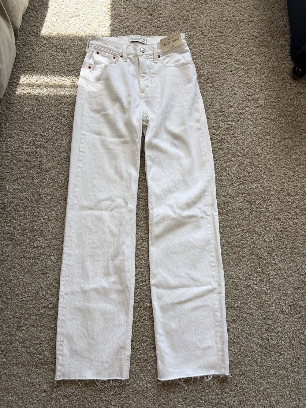 A&F High Rise 90s Relaxed White Jeans for Women